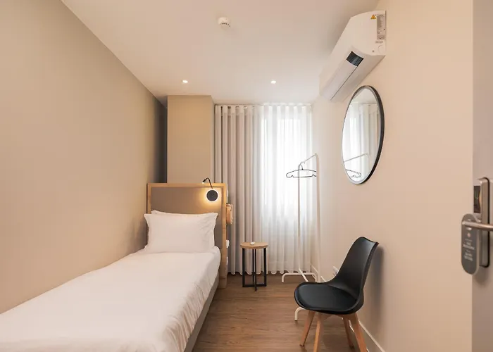 Monturi 旅馆 蓬塔德尔加达